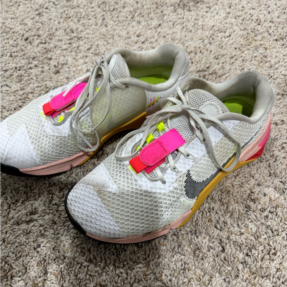 Women’s Nike MetCon 7